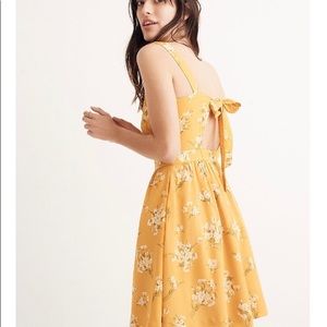 NWT Madewell Silk Bow-Back Flower Print Dress